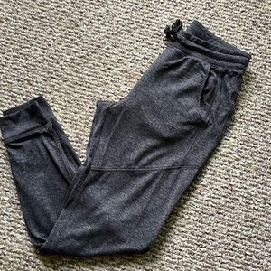 American Eagle Jogger Pants